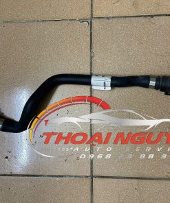 Ống nước BMW mã 1153 7509966 trong hệ thống làm mát