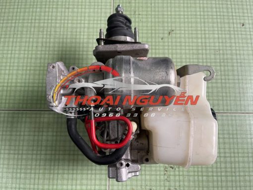 Tổng phanh ABS Toyota Land Cruiser mã 89541-60670